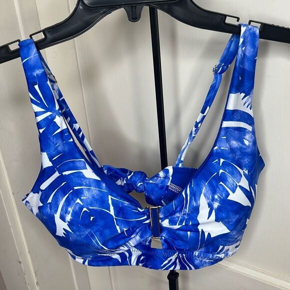 Trina Turk Basque Banded Bikini Top Blue Floral Size 14 Nwot - Picture 1 of 7